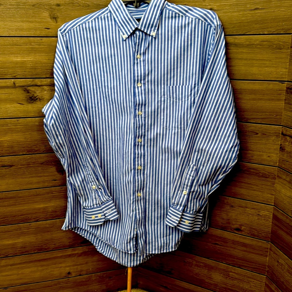 Club Room Men’s Large Button Down Dress Shirt